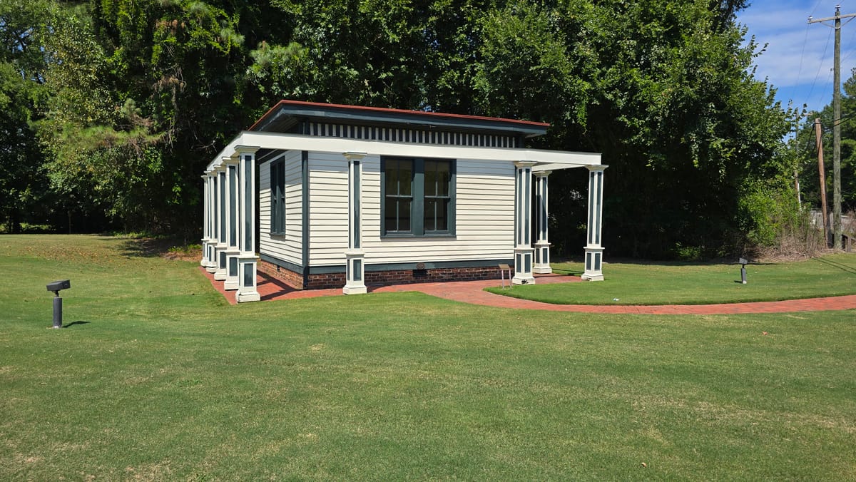 Historic building with a columned porch in Glen Allen VA